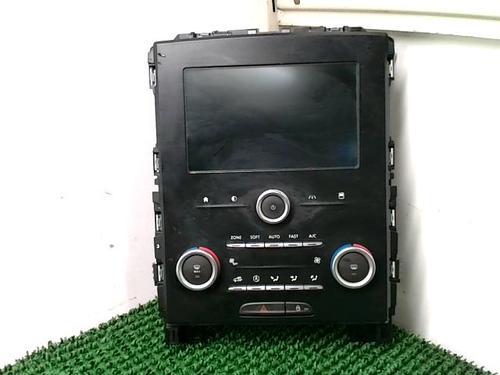 Używane Monitor / Wyświetlacz RENAULT MEGANE IV Hatchback (B9A/M/N_) 1.5 dCi 110 (B9A3) (110 hp) 29986480