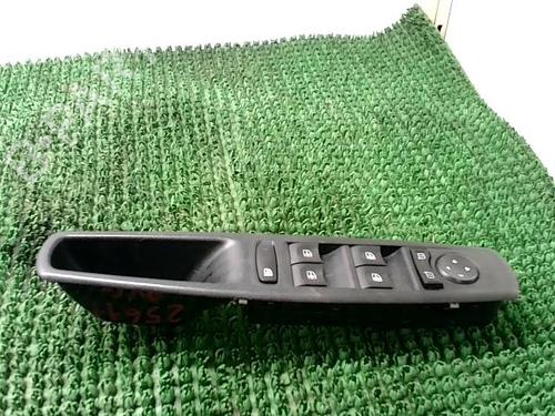 Used Left front window switch RENAULT GRAND SCÉNIC III (JZ0/1_) 1.5 dCi (JZ09, JZ0D, JZ10, JZ14, JZ1G, JZ29, JZ2C) (110 hp) 29924888