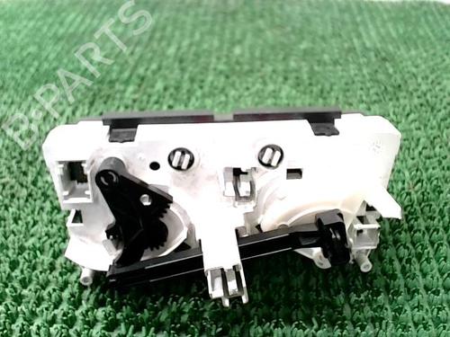 climate-control-citroen-c3-picasso-sh_-2008-25342457 main image