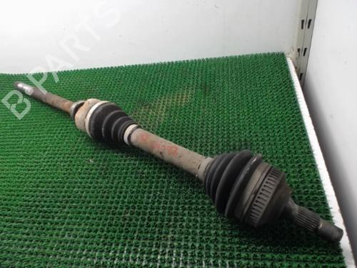 Used Right front driveshaft Right front driveshaft 22083761 22083761