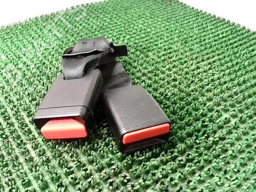 Used Seat buckle PEUGEOT 208 I (CA_, CC_) 1.2 THP 110 (110 hp) 21491842