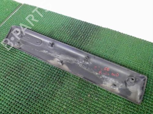 Used Door moulding trim RENAULT MASTER II Van (FD) 2.5 D (FD0A, FD0E, FD2E, FD3E) (80 hp) 22084540