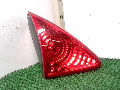 Used Left tailgate light Left tailgate light PEUGEOT 3008 I MPV (0U_) 2.0 HDi Hybrid4 (0URHCA) (200 hp) 20874313 20874313