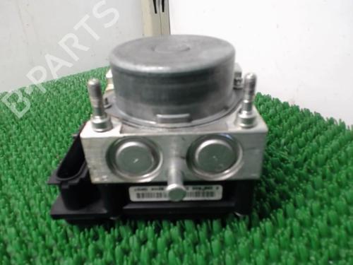 ABS pump RENAULT CLIO III (BR0/1, CR0/1) 1.5 dCi (BR17, CR17) | BP22083826M43 