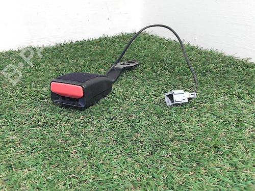 Used Seat buckle PEUGEOT 208 I (CA_, CC_) 1.6 HDi (92 hp) 22092284