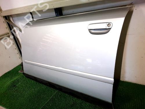 Used Left front door Left front door 20877561 20877561