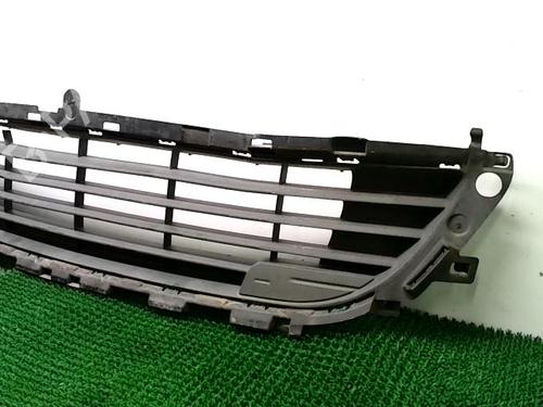 Grill CITROËN C4 II (NC_) 1.6 HDi 115 | BP30544139C40 - Image 2