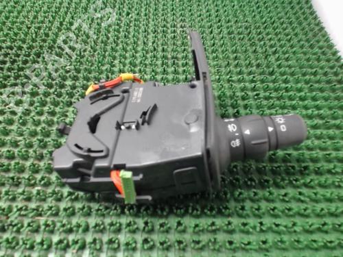 Used Switch RENAULT CLIO III (BR0/1, CR0/1) 1.5 dCi (C/BR0G, C/BR1G) (68 hp) 22081362