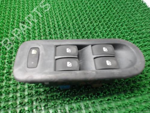 Used Switch RENAULT CLIO III (BR0/1, CR0/1) 1.6 16V (BR05, BR0B, BR0Y, BR15, BR1J, BR1M, BR1Y, CR0B,... (112 hp) 22082721