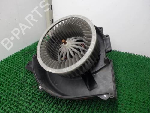 Varmeblæser VW POLO V (6R1, 6C1) 1.6 TDI (90 hp) 22083509