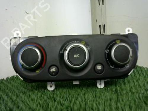 climate-control-renault-clio-iv-bh_-15-dci-90-2012-2013-2014-2015-2016-2017-2018-2019-2020-2021-22088578 main image