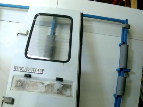 Used Left tailgate RENAULT RAPID Box Body/MPV (F40_, G40_) 1.9 D (F40R) (54 hp) 20875730