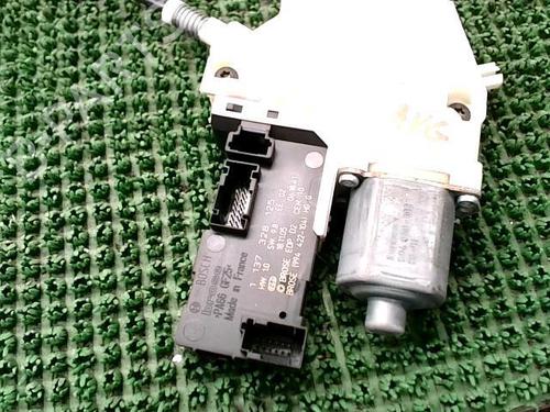 Used Front left window mechanism Front left window mechanism PEUGEOT 407 SW (6E_, 6D_) 2.0 HDi 135 (136 hp) 22091615 22091615