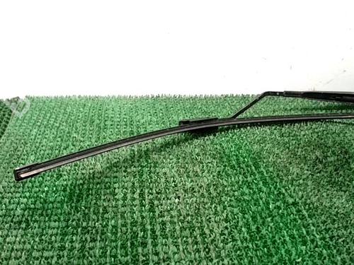 Used Front windshield wiper arm Front windshield wiper arm RENAULT CLIO IV Grandtour (KH_) 1.2 16V (73 hp) 21565089 21565089