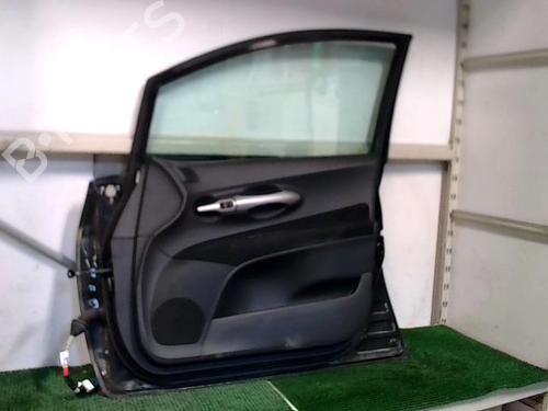 right-front-door-toyota-auris-_e15_-2006-2007-2008-2009-2010-2011-2012-2013-25133162 main image