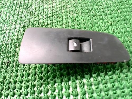 Used Right front window switch BMW 1 (E87) 118 d (122 hp) 22090945