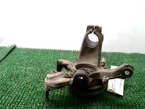 Used Right front steering knuckle VW GOLF IV (1J1) 1.6 16V (105 hp) 25347500