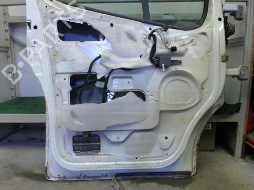 Left front door RENAULT TRAFIC II Van (FL) 1.9 dCi 80 (FL0B) | BP20875283C2 