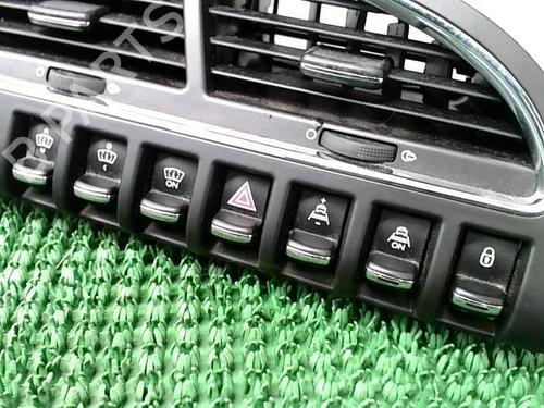 Used Warning switch Warning switch PEUGEOT 3008 I MPV (0U_) 1.6 HDi (109 hp) 22090566 22090566