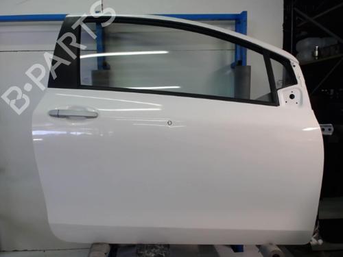 Right front door TOYOTA COROLLA Verso (ZER_, ZZE12_, R1_) 2.2 D-4D (AUR10_, AUR10R) | BP20874622C3 