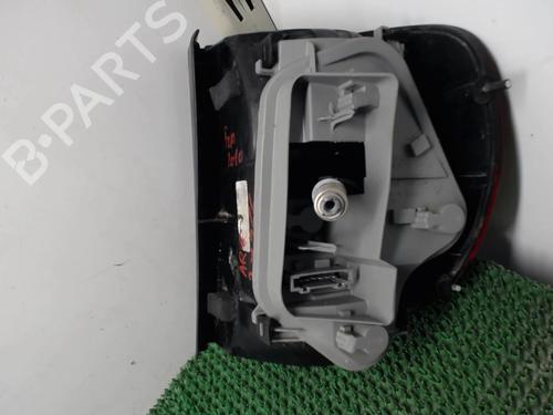 left-taillight-vw-fox-hatchback-5z1-5z3-5z4-12-5z0945111a-2003-2004-2005-2006-2007-2008-2009-2010-2011-2012-2013-2014-2015-20877550 main image