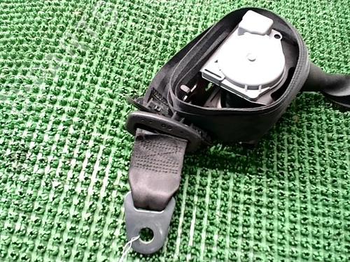 Used Rear left seatbelt Rear left seatbelt CITROËN C4 II (NC_) 1.6 HDi 90 (92 hp) 22090092 22090092
