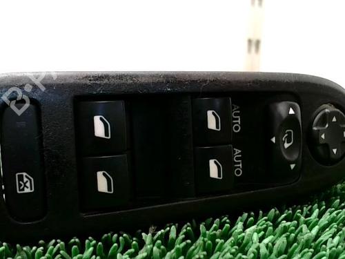 Left front window switch CITROËN C3 II (SC_) 1.2 VTi 82 | BP29315671I27 - Image 2