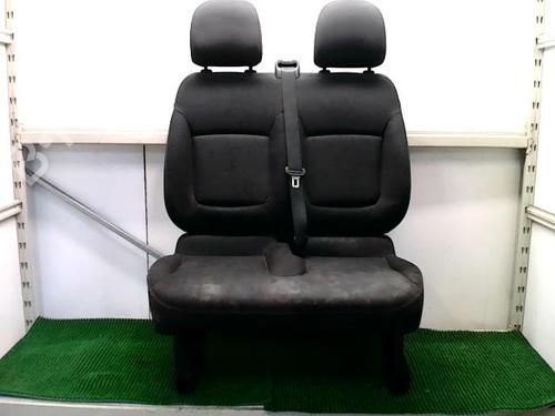 Stol høyre foran RENAULT TRAFIC III Bus (JG_) 1.6 dCi 125 (JGMH) (125 hp) 26598146