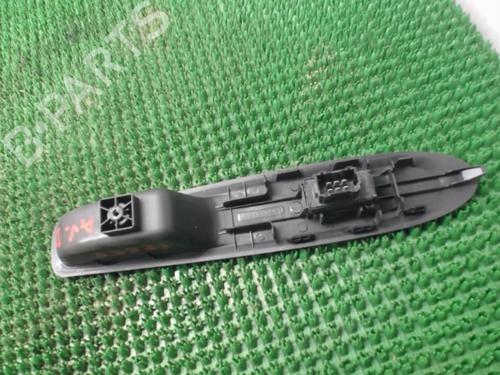 Used Right front window switch Right front window switch CITROËN DS3 (SA_) 1.6 HDi 90 (92 hp) 22086468 22086468