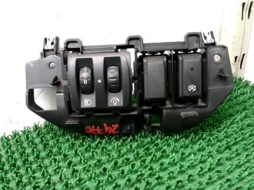 Used Headlight switch RENAULT CLIO IV (BH_) 1.5 dCi 90 (90 hp) 29936633