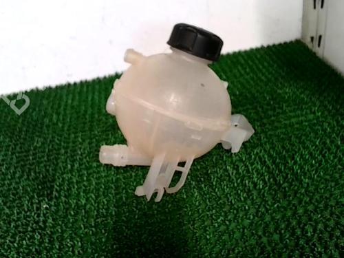 Expansion tank CITROËN C4 Picasso II 1.2 THP 130 | BP22092728C120 