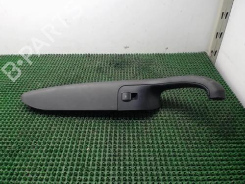 Used Right front window switch Right front window switch AUDI A4 B7 Avant (8ED) 1.9 TDI (116 hp) 22079566 22079566