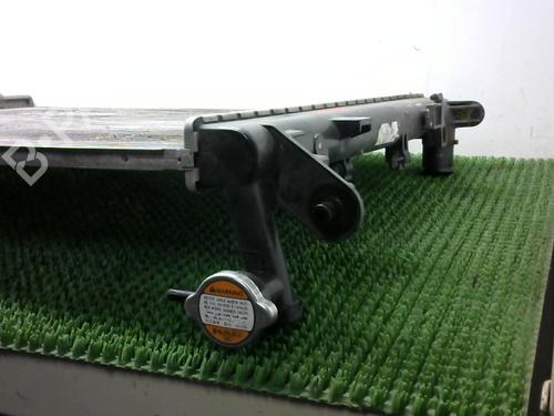 water-radiator-hyundai-genesis-coupe-2008-24927408 main image