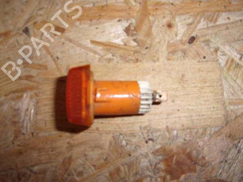 Used Left front indicator Left front indicator FORD TRANSIT Van (T_ _) 2.0 (TAL, TAS, TGL, TWS) (78 hp) 22075707 22075707