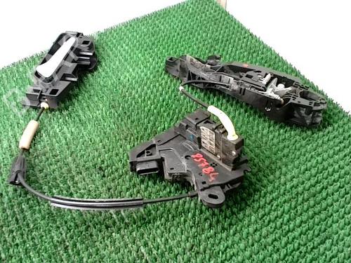 Used Rear left lock CITROËN C4 III (BA_, BB_, BC_) BLUEHDI 110 (BBYHSA) (110 hp) 30628938