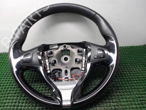 Steering wheel RENAULT CLIO IV Grandtour (KH_) 1.5 dCi 75 | BP22082524C49 