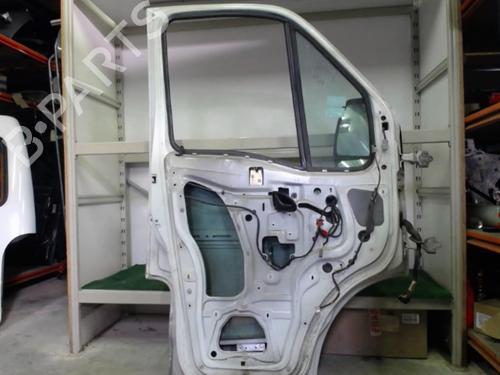 Left front door RENAULT MASTER II Van (FD) 2.5 dCi 120 | BP20874602C2 