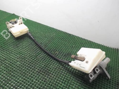 Used Brake master cylinder PEUGEOT 3008 I MPV (0U_) 2.0 HDi 150 / BlueHDi 150 (150 hp) 22081193