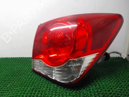 Right taillight CHEVROLET CRUZE (J300) 2.0 CDI | BP20876533C35
