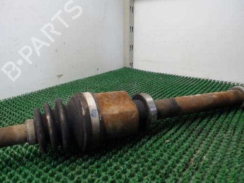 Used Right front driveshaft DACIA SANDERO 1.5 dCi (86 hp) 22079003