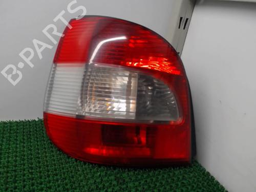 Farolim esquerdo RENAULT SCÉNIC I MPV (JA0/1_, FA0_) 1.8 16V (JA12, JA1R, JA1M, JA1A) (115 hp) 22076749