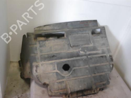 Używane Osłona podwozia RENAULT MASTER II Van (FD) 2.2 dCI 90 (FD0G, FD0N, FD2G, FD2N, FD3G, FD3N) (90 hp) 29984590