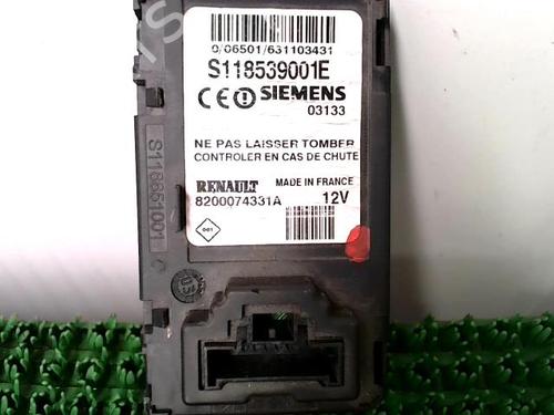 Lector de tarjetas RENAULT MEGANE II (BM0/1_, CM0/1_) 1.6 16V (BM0C, CM0C) | BP29984604E4