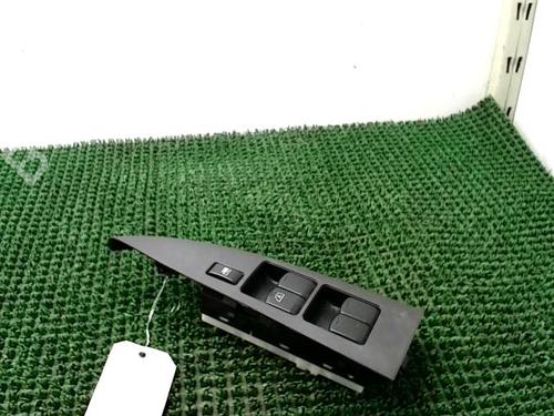 Used Switch Switch NISSAN NOTE (E11, NE11) 1.6 (110 hp) 26912546 26912546