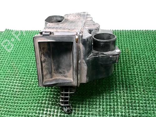 Used Air filter box Air filter box DACIA SANDERO II TCe 90 (B8M1, B8MA, B8AC) (90 hp) 22438462 22438462