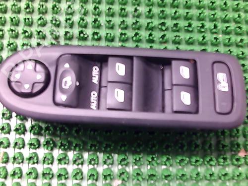 Used Switch CITROËN C3 II (SC_) 1.4 HDi 70 (SC8HZC, SC8HR0, SC8HP4) (68 hp) 22075893