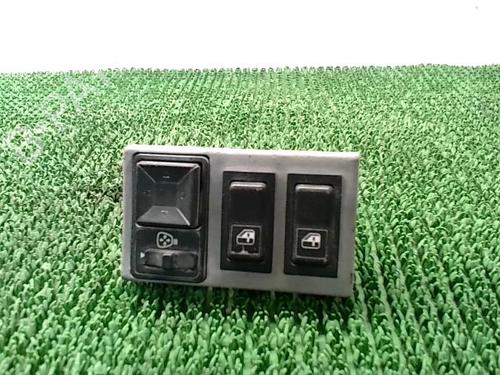 Used Left front window switch IVECO DAILY II Platform/Chassis 35-8 (14930304, 14931104, 14931111, 14931115, 14931204,... (84 hp) 29849835