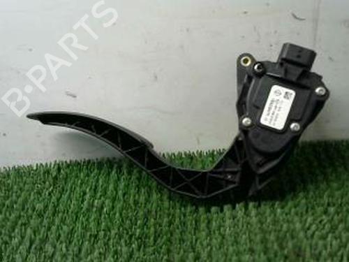 Used Pedal Pedal RENAULT CLIO IV (BH_) 1.5 dCi 75 (75 hp) 22088446 22088446