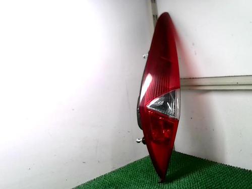 Used Left taillight FIAT PUNTO (188_) 1.2 60 (188.030, .050, .130, .150, .230, .250) (60 hp) 22696617