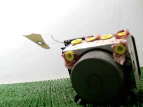 Used ABS pump ABS pump RENAULT CLIO III (BR0/1, CR0/1) 1.2 16V Hi-Flex (BR1U, CR1U) (75 hp) 22078586 22078586
